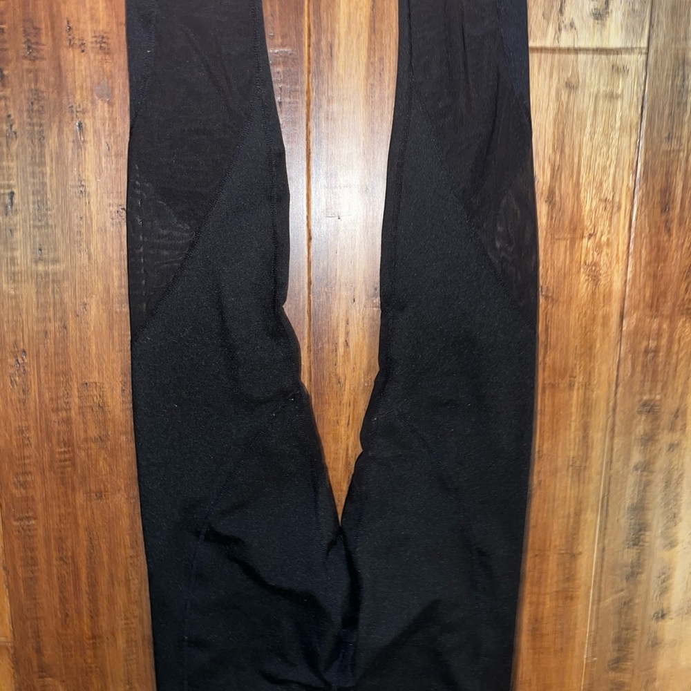 Black leggings